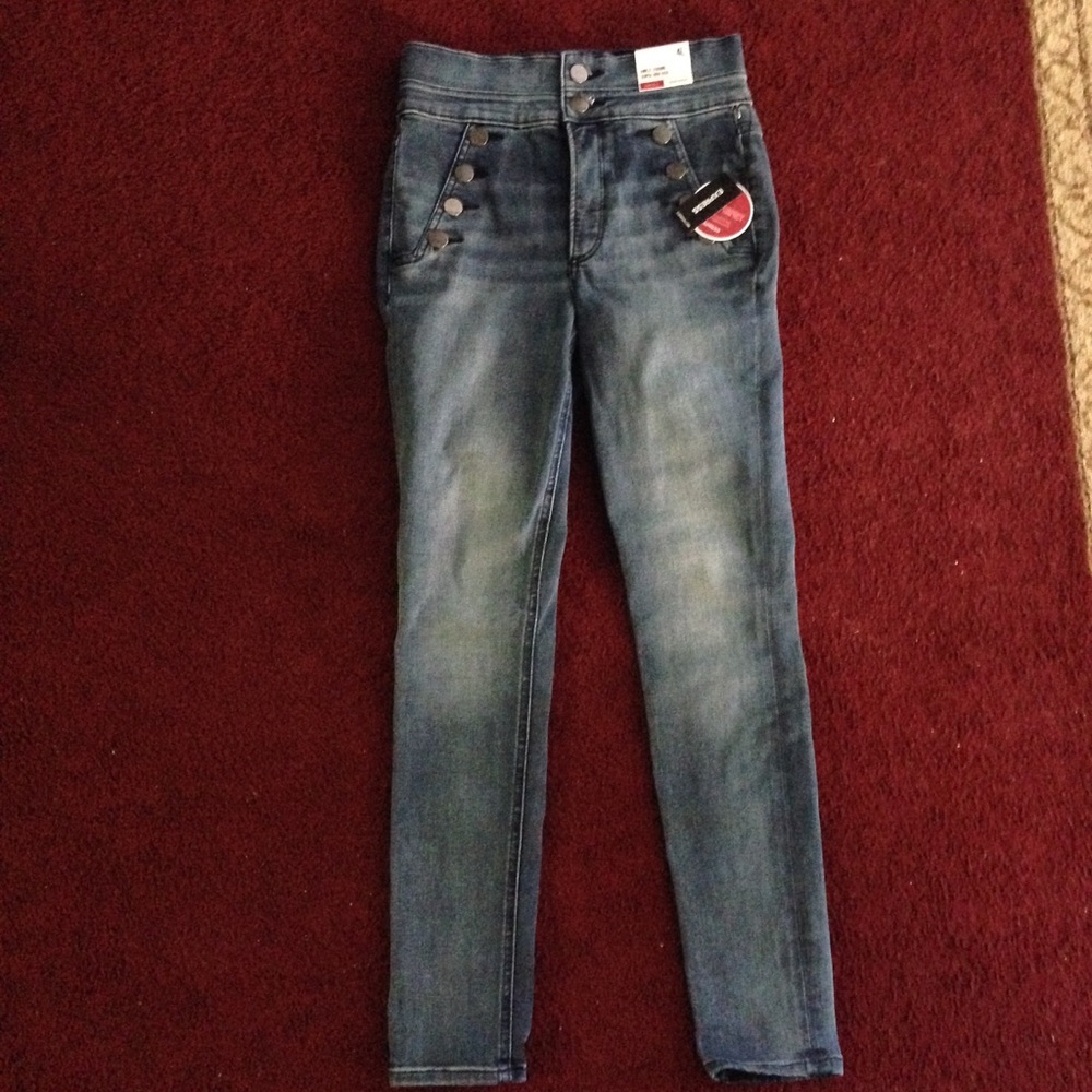 Express super high rise ankle leggings size 4 long
